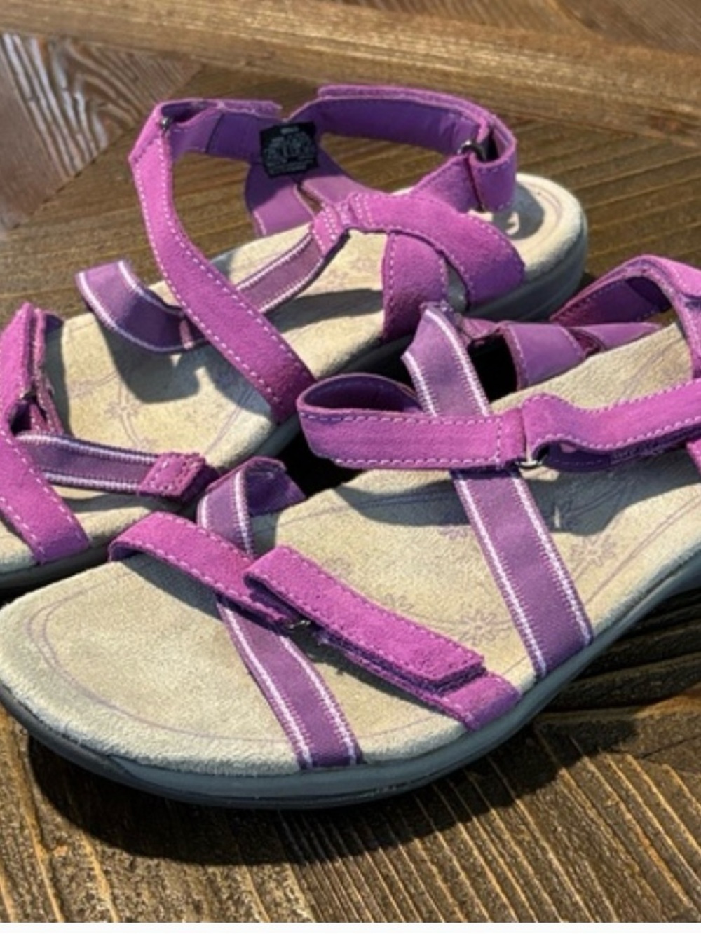 Easy Spirit Purple Strappy Outdoor Comfort Sandals